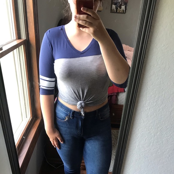 Rue 21 Mid Sleeve Top - Picture 3 of 5